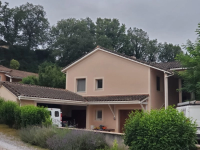 <br />
<b>Deprecated</b>:  htmlspecialchars(): Passing null to parameter #1 ($string) of type string is deprecated in <b>/home/u272898465/domains/renovation-millau.fr/public_html/templates/galerie.php</b> on line <b>351</b><br />
